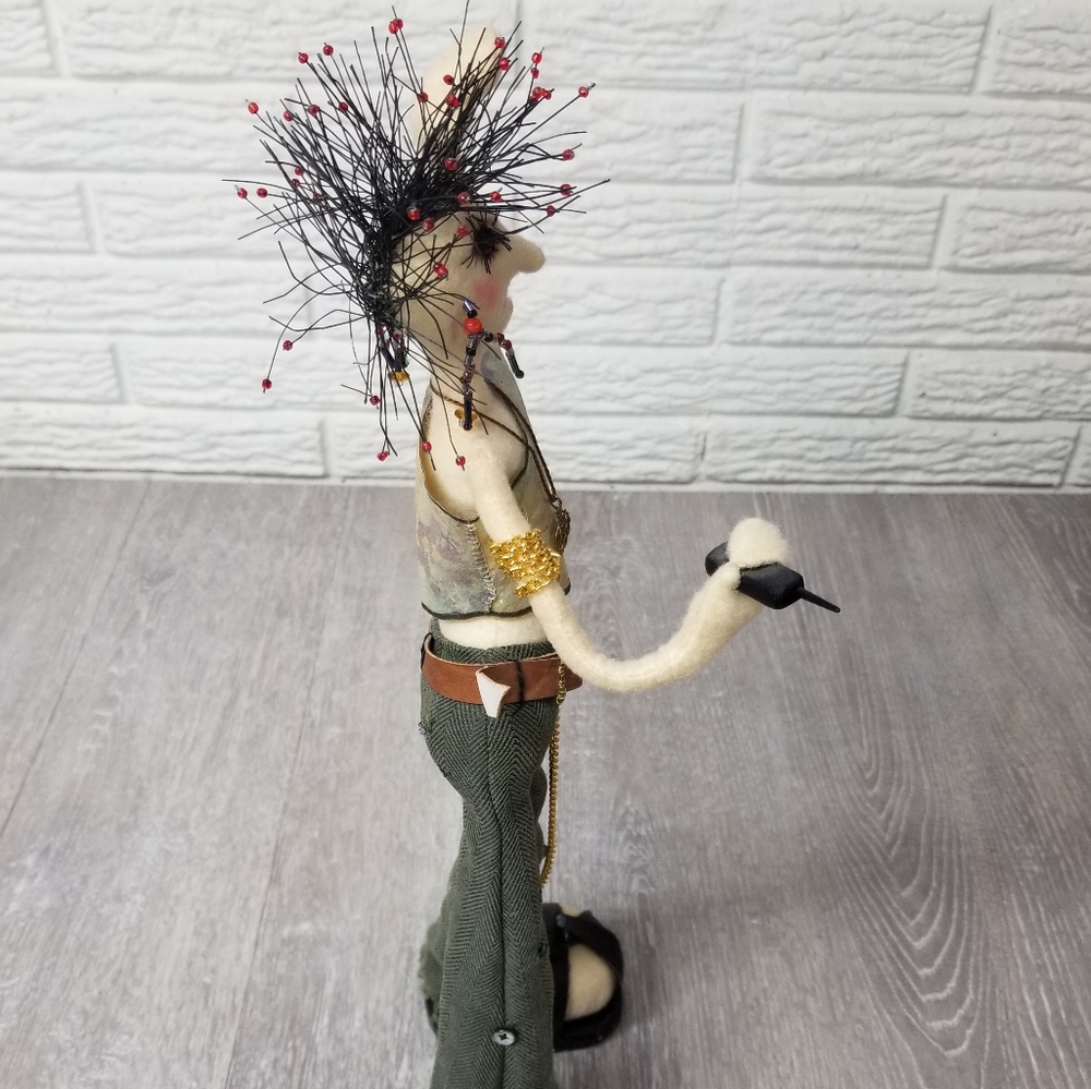 Punk Rocker Art decor doll - Picture 6 of 16